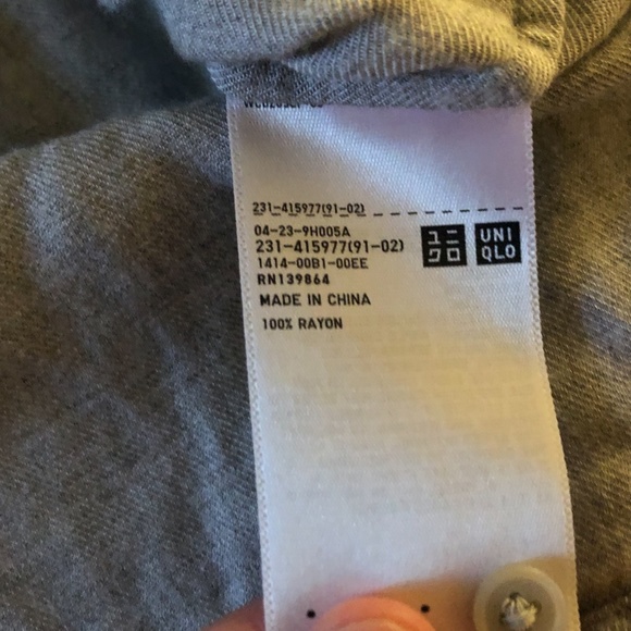 Uniqlo long sleeve rayon blouse button down up XXL - Picture 3 of 4